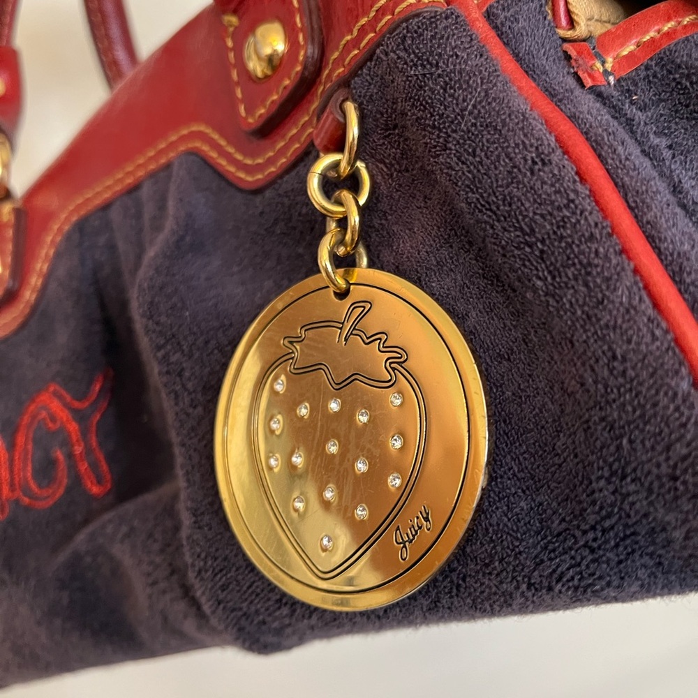 RARE Vintage Juicy Couture strawberry bowler bag navy and red - Picture 6 of 16